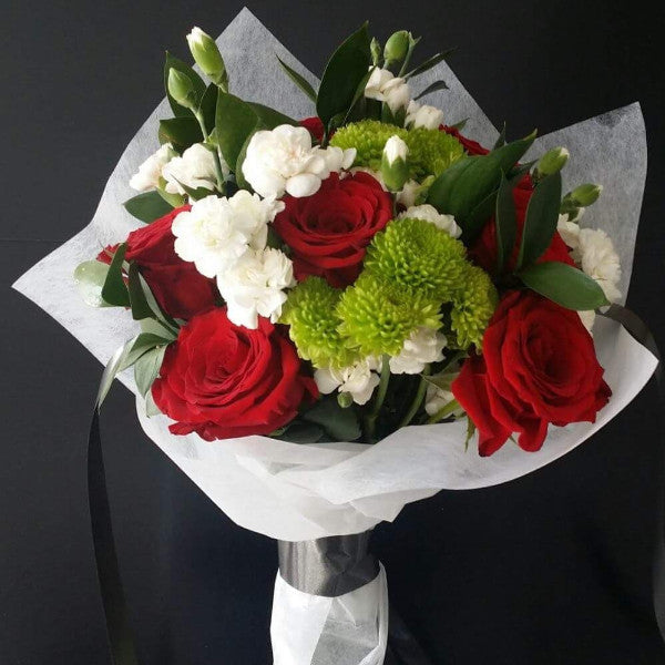 UAE Theme - Mixed Bouquet -  Floral Gifts - The Flower Station 